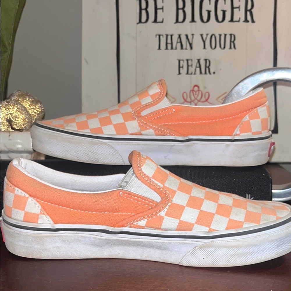 Vans Classic slip-on Checkerboard "Cadmium Orange" sneakers sz US M 5 W 6.5 EUC